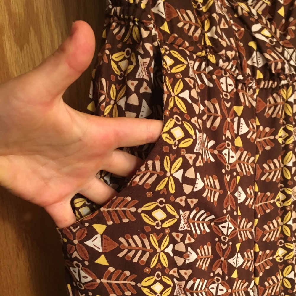 Retro looking pant suit with pockets. - Picture 3 of 6